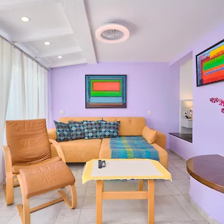 Apartment Sunshine By Litto Trogir